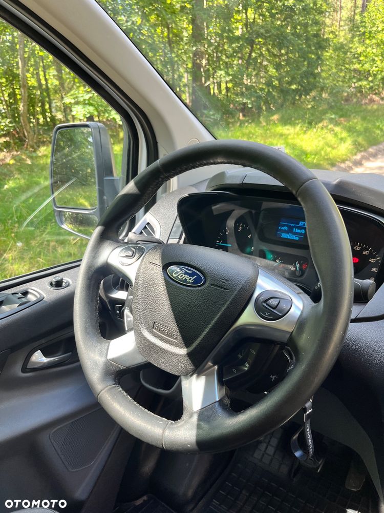 Ford Transit Custom - 19