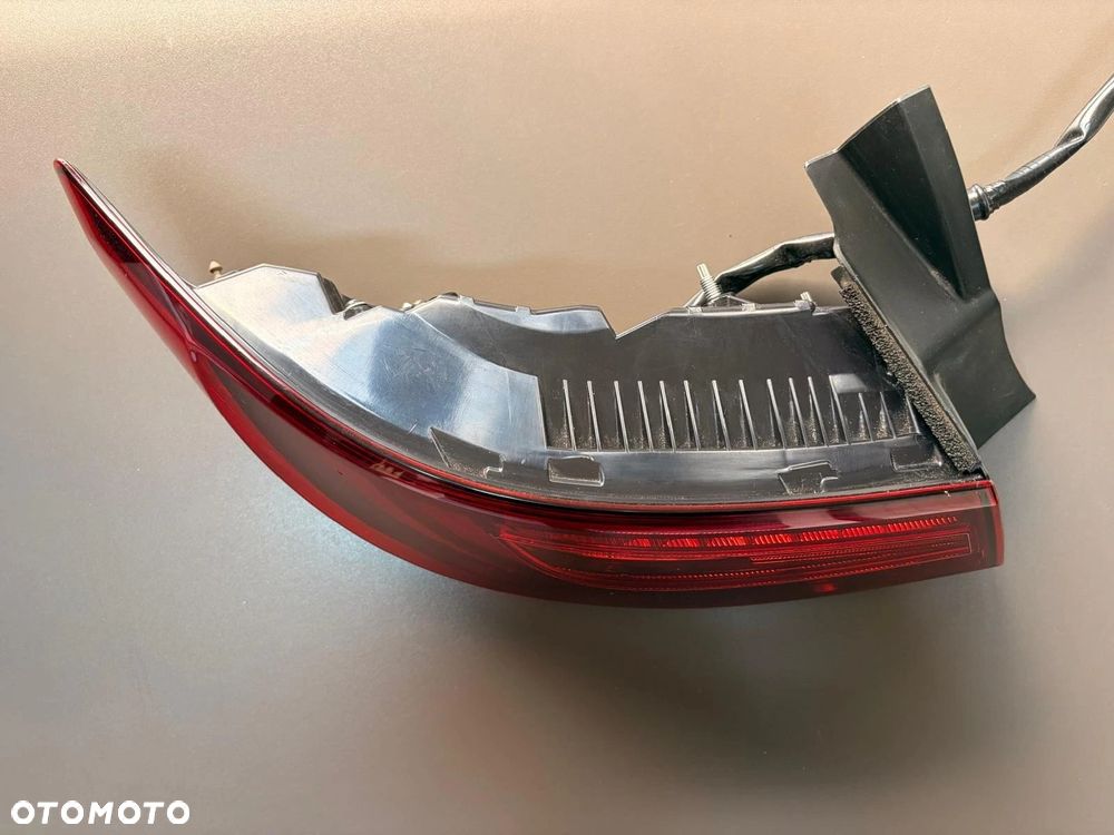 Infiniti Q50 Lampa Tył Tylna Lewa Lewy tył w błotnik DB - 4