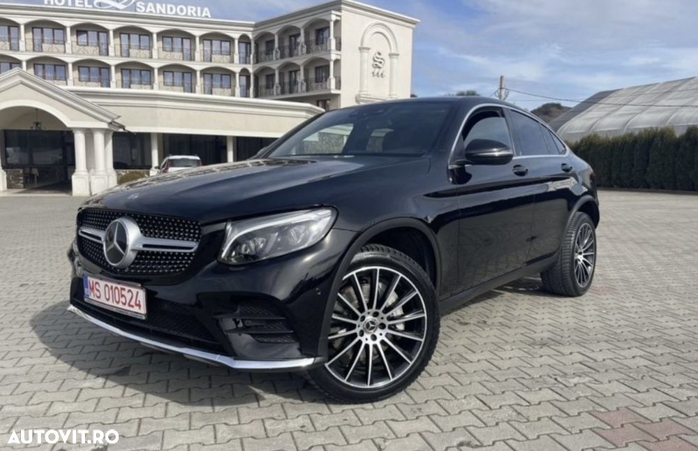 Mercedes-Benz GLC Coupe 250 d 4Matic 9G-TRONIC AMG Line - 12