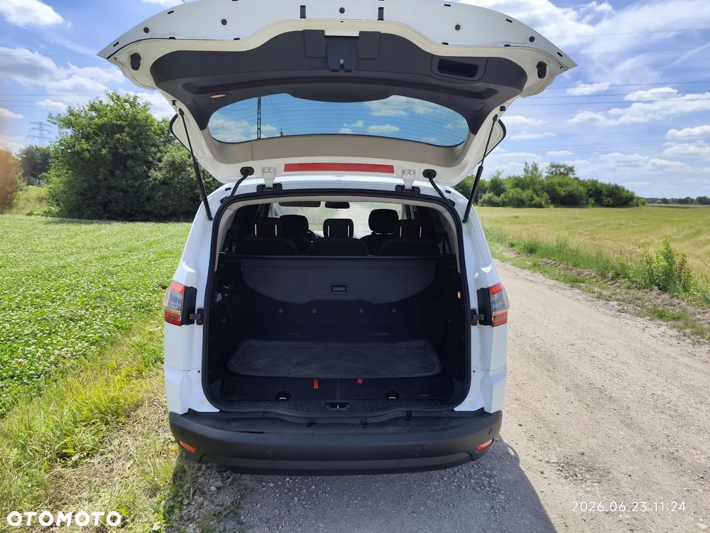 Ford S-Max 2.0 TDCi DPF Champions Edition - 14