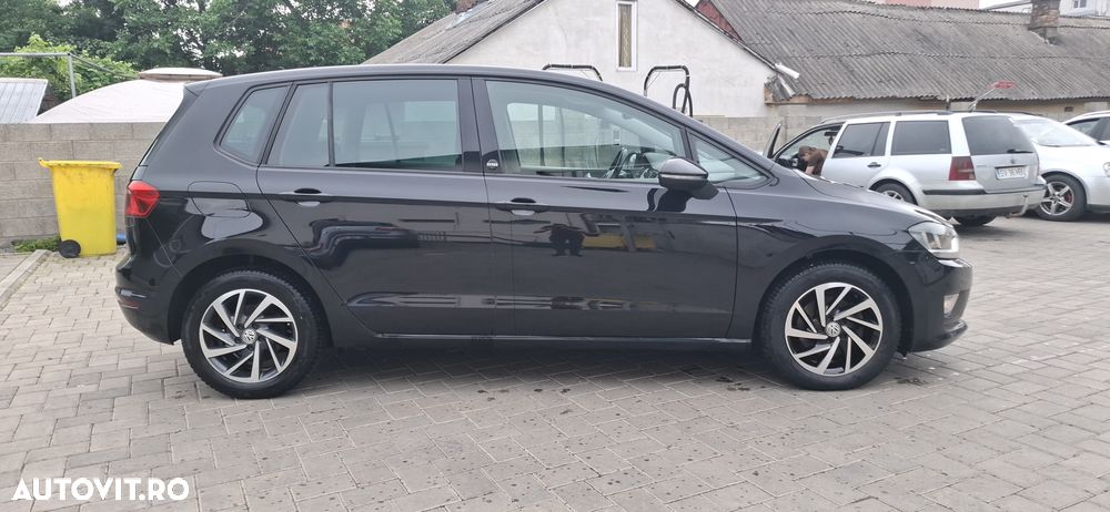 Volkswagen Golf 1.6 TDI DSG Sound - 10