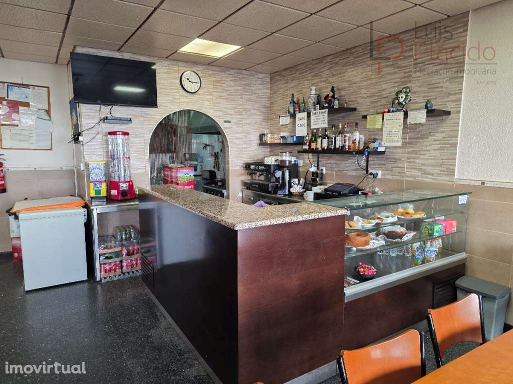 SNACK-BAR/RESTAURANTE NO CENTRO DA CIDADE - Grande imagem: 5/14