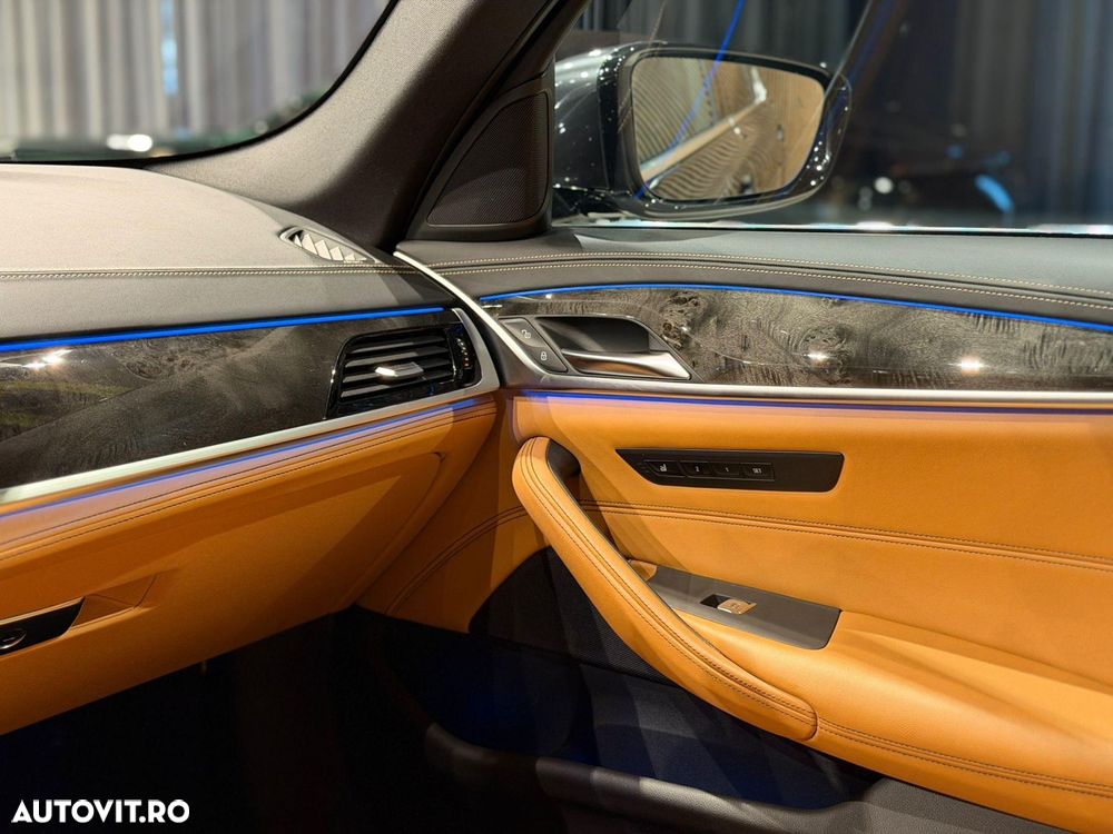 BMW Seria 5 530e xDrive AT PHEV - 31