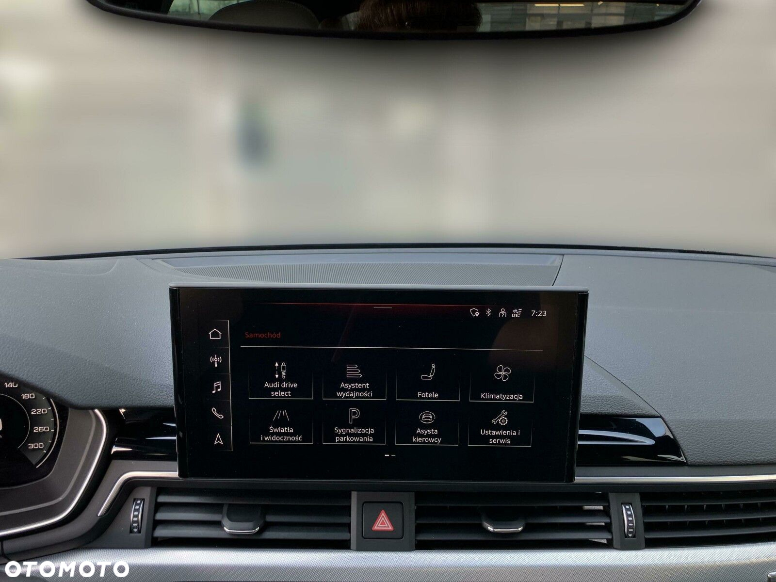 Audi A4 - 24