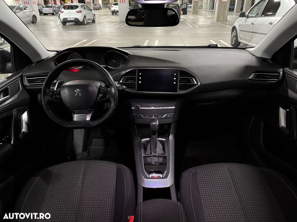 Peugeot 308 BlueHDi 130 EAT6 Stop & Start Allure - 4