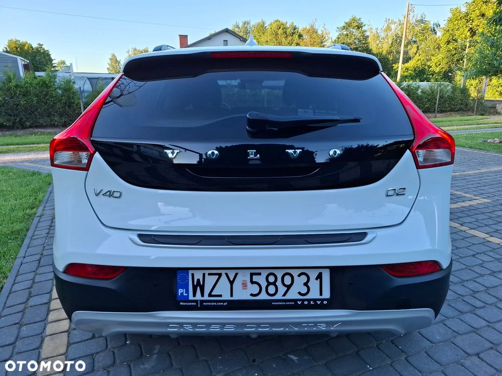 Volvo V40 Cross Country D2 Drive-E Dynamic Edition - 22