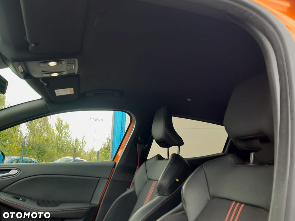 Renault Clio - 17