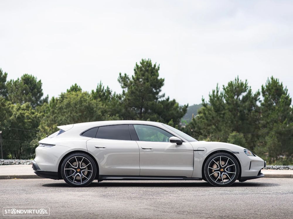 Porsche Taycan Sport Turismo bateria Performance Plus - 9