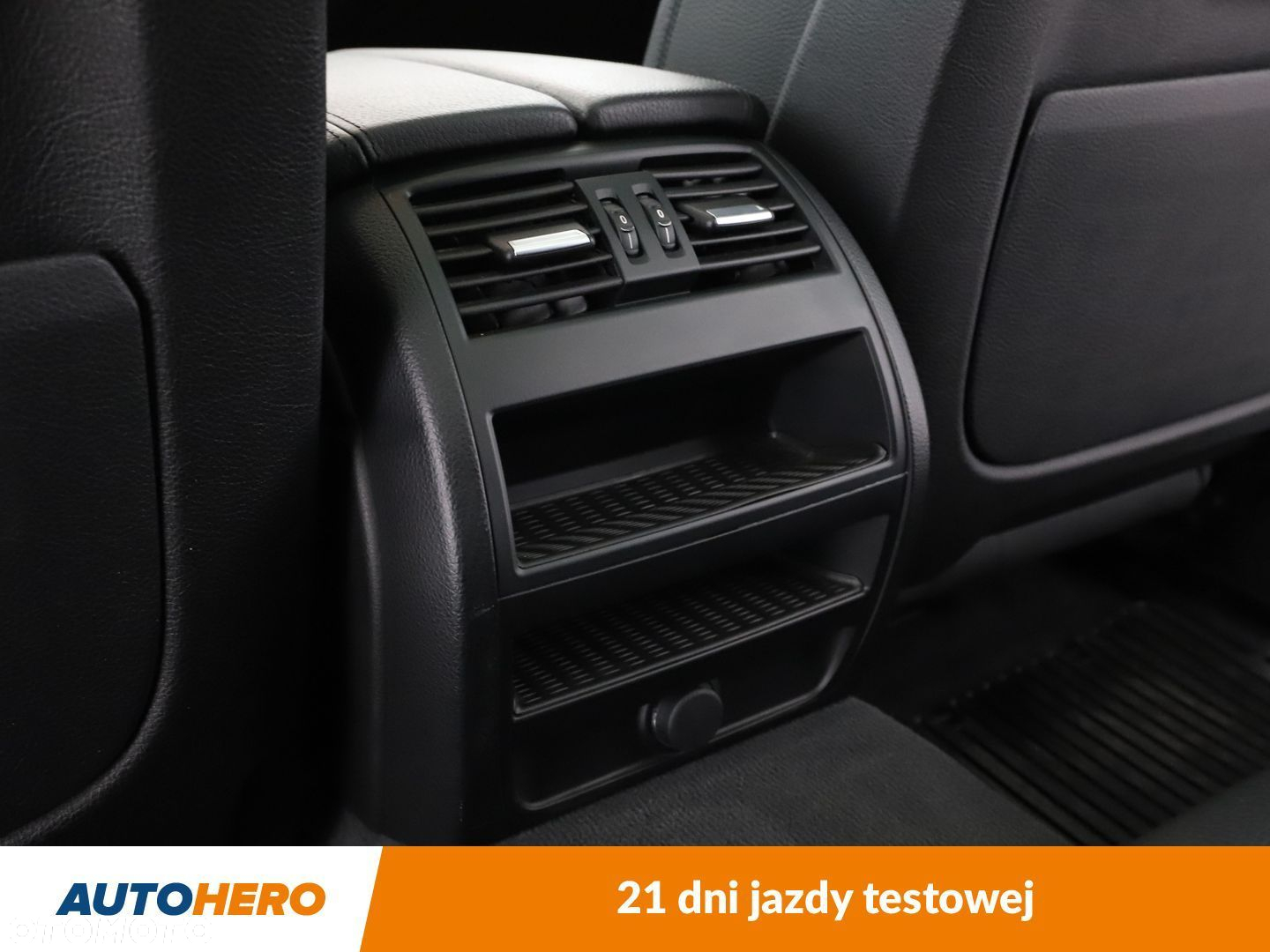 BMW Seria 5 520d - 34