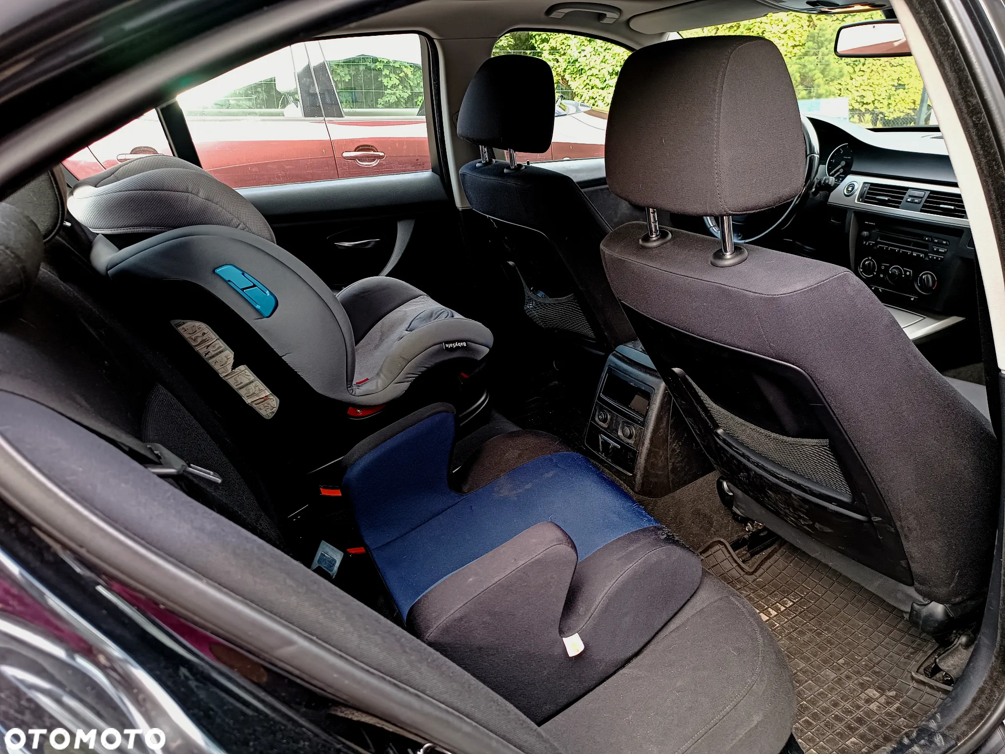 BMW Seria 3 318d - 4