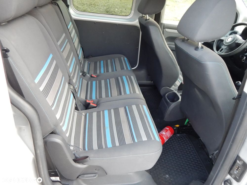 Volkswagen Caddy - 17