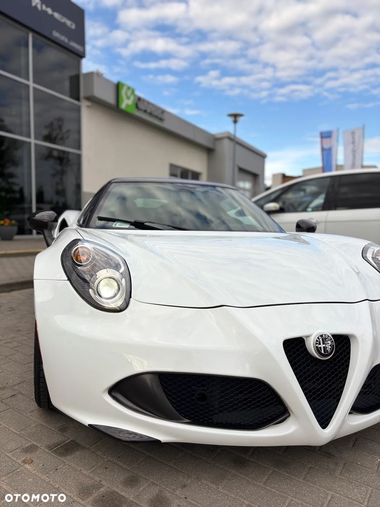 Alfa Romeo 4C - 7