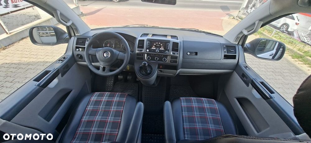 Volkswagen Transporter - 9