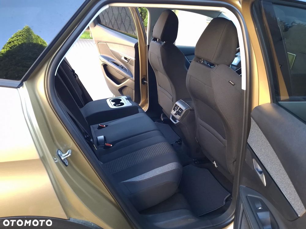 Peugeot 3008 BlueHDi 120 Stop & Start EAT6 Allure - 13