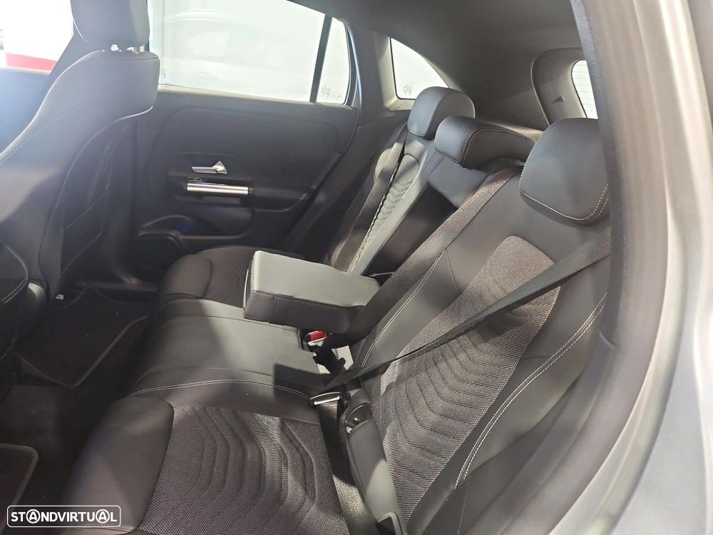 Mercedes-Benz EQA 250+ Edition - 10