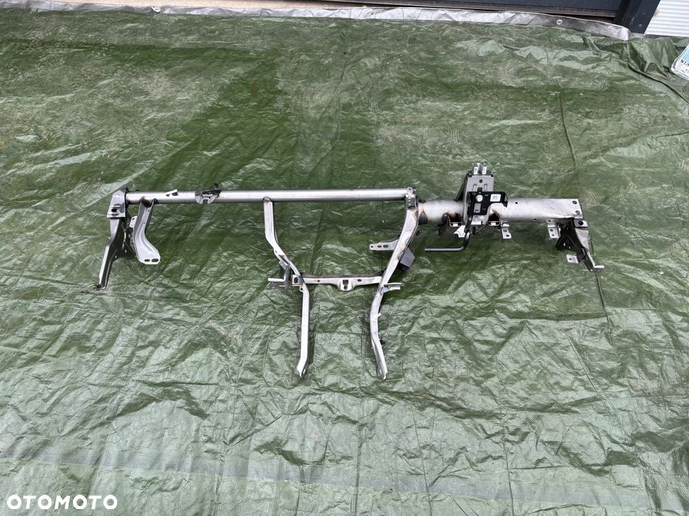 Vw Passat B8 stelaż deski konsoli rozdzielczej EU 3g1858513 - 1
