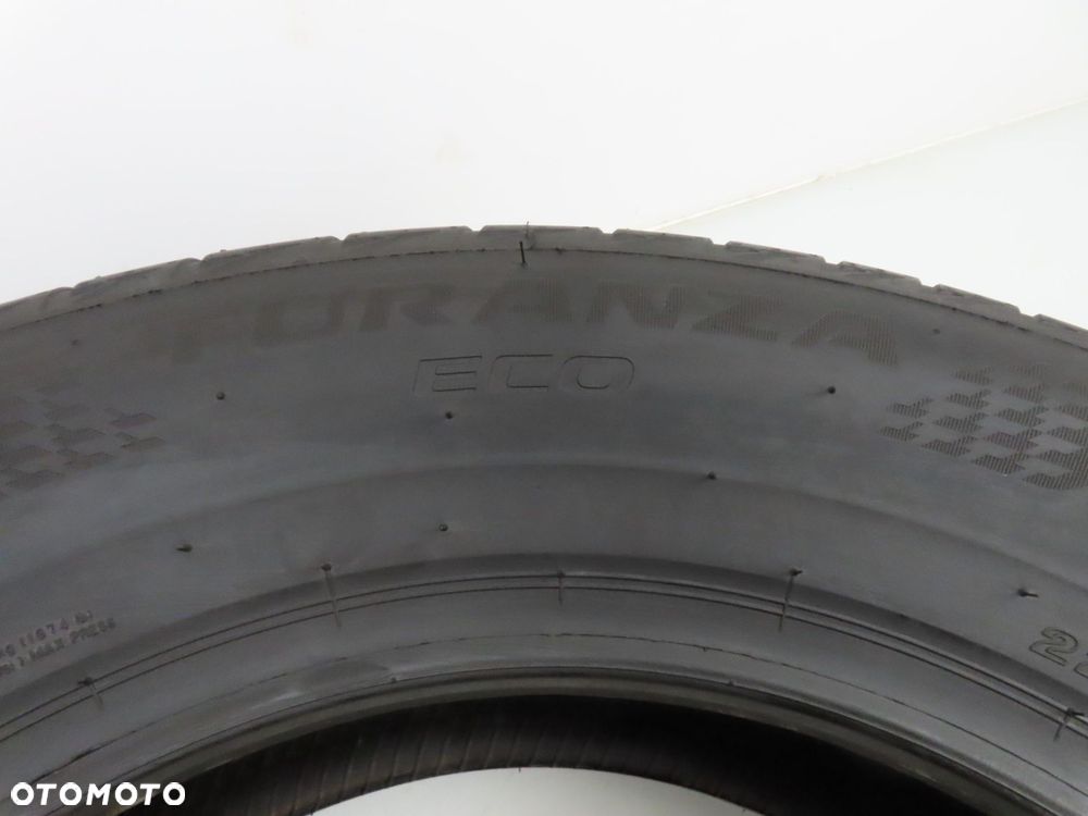 2x 225/65R17 OPONY LETNIE Bridgestone Turanza Eco 102V - 3