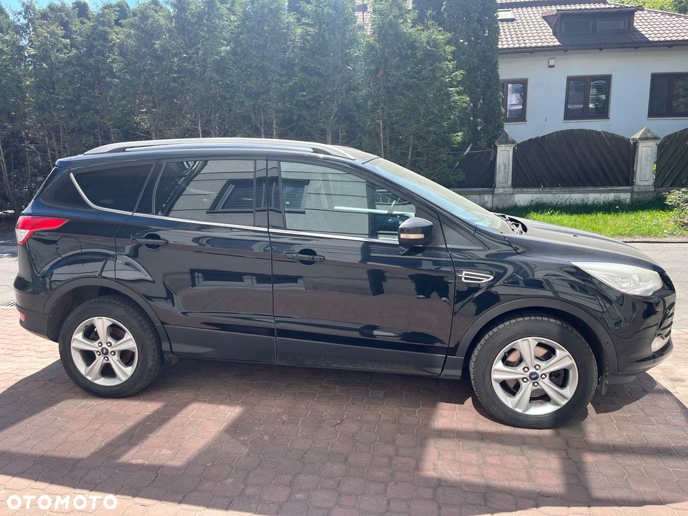 Ford Kuga 2.0 TDCi 4WD Titanium - 4