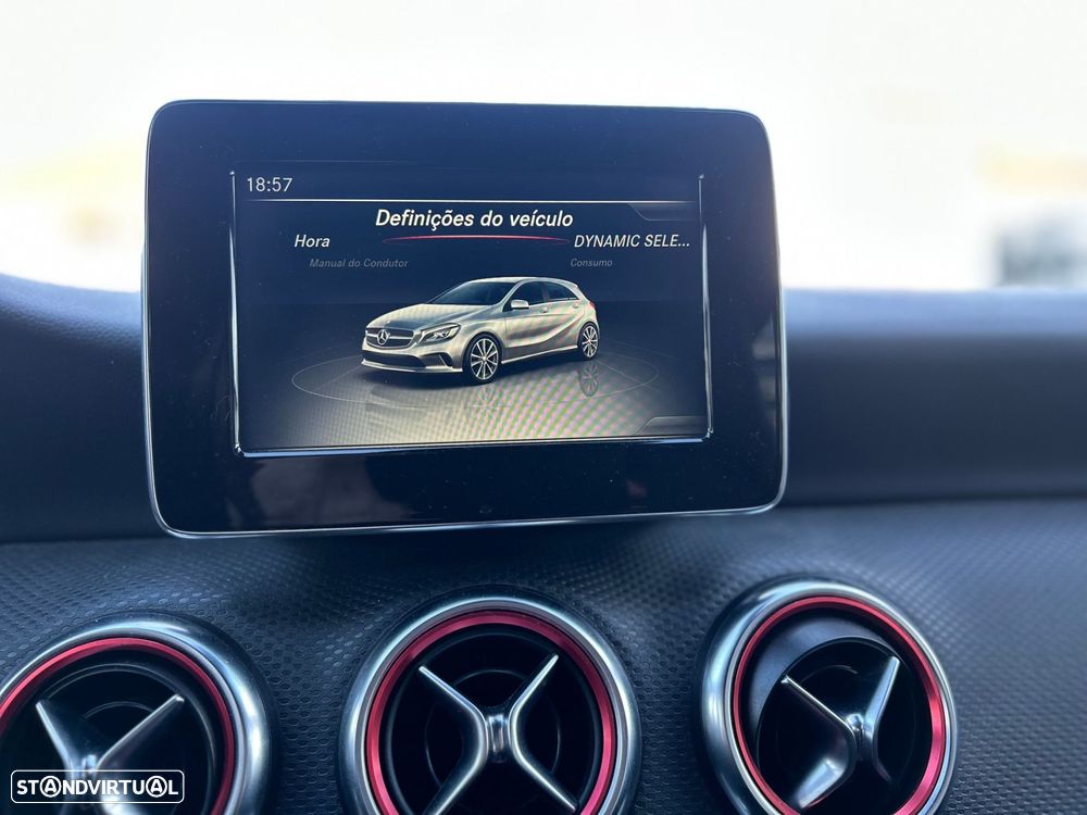Mercedes-Benz A 180 d AMG Line - 25