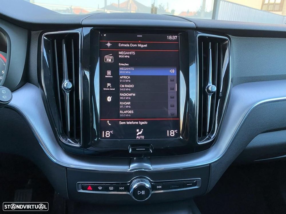 Volvo XC 60 2.0 D4 Momentum Plus - 14