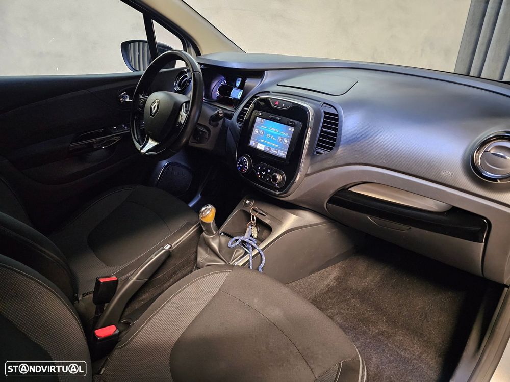 Renault Captur 0.9 TCE Exclusive - 10