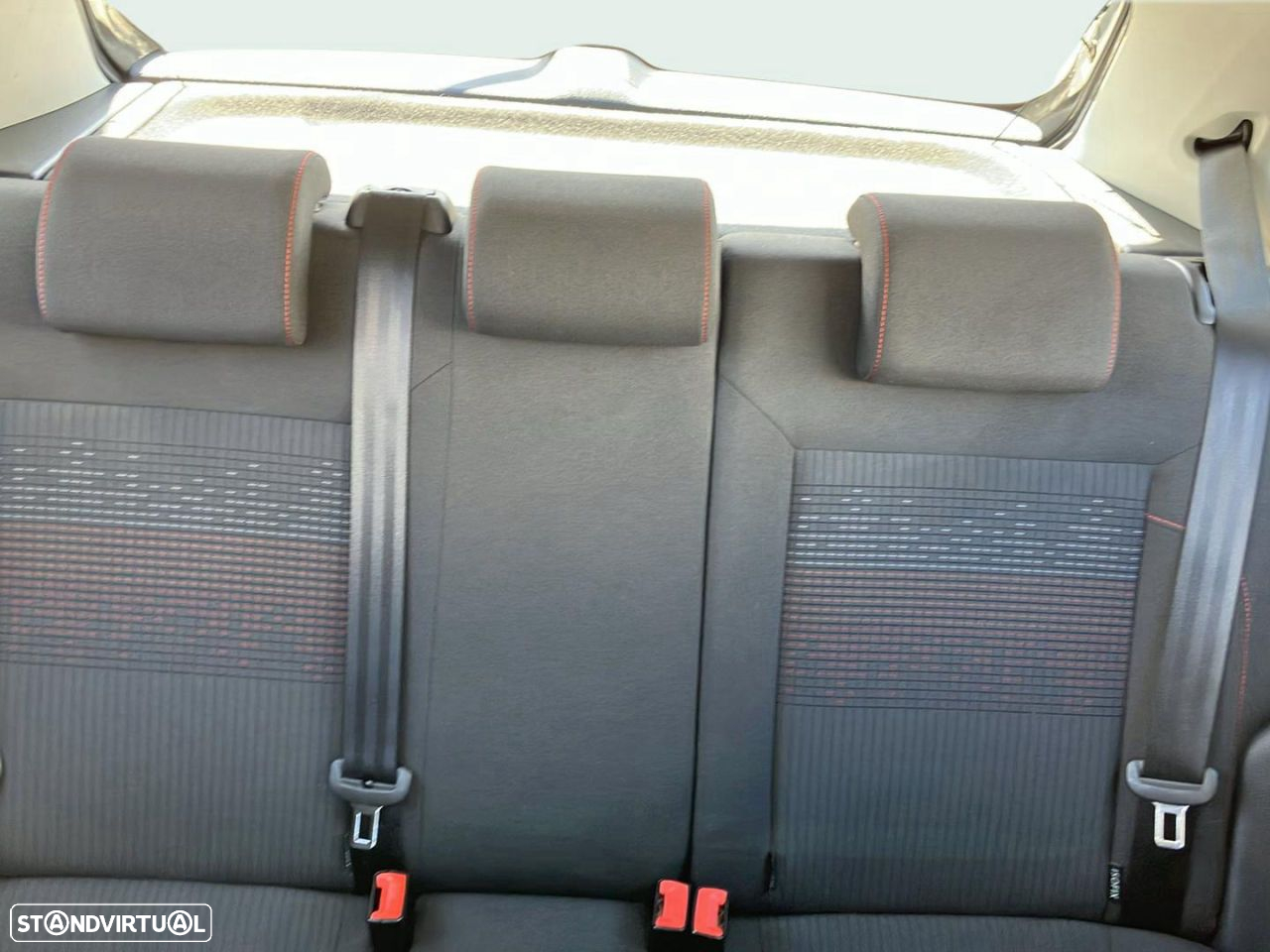 VW Polo 1.4 TDi Confortline - 16