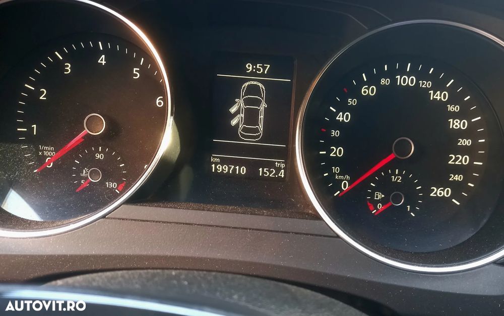 Volkswagen Jetta 1.2 TSI Comfortline - 5