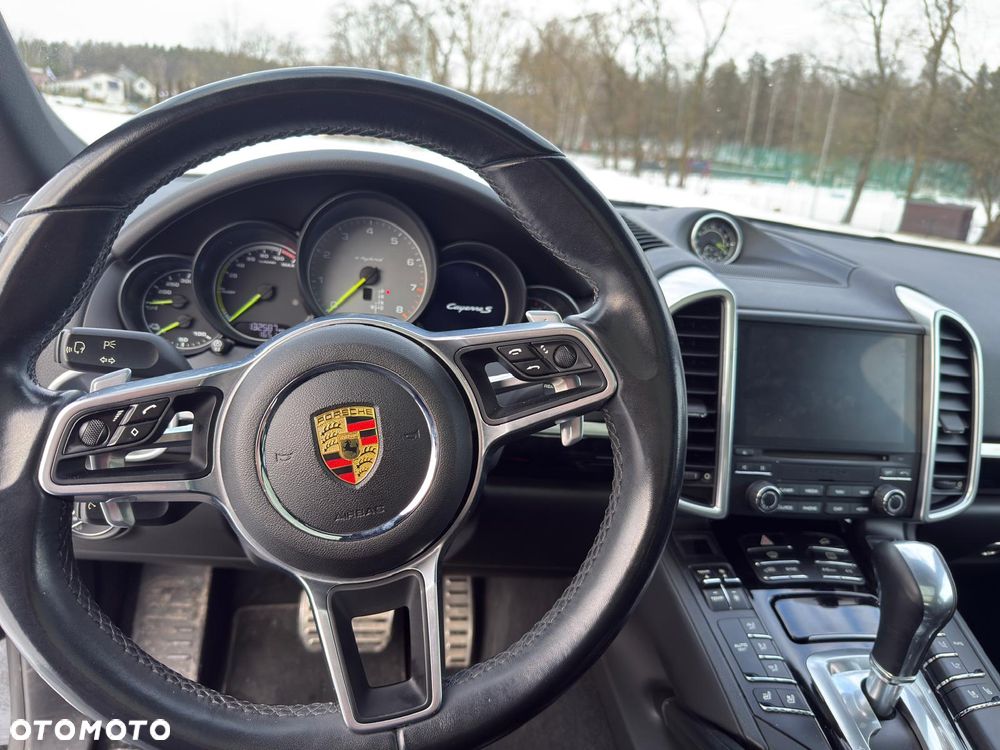 Porsche Cayenne S E-Hybrid Platinum Edition - 16