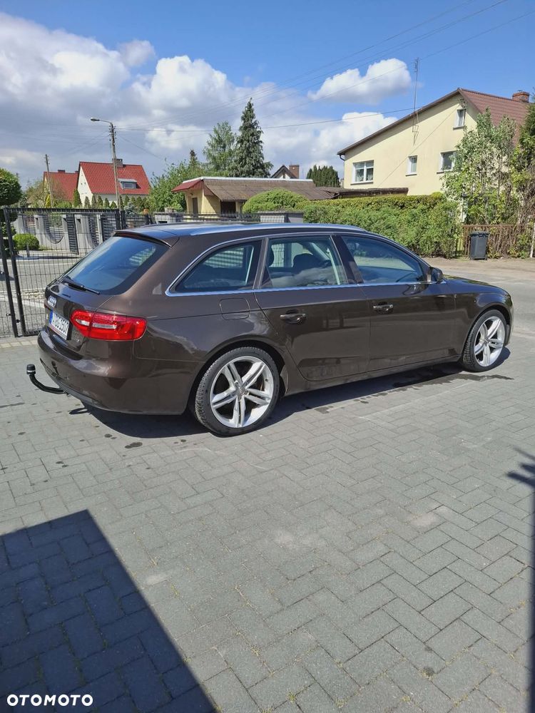 Audi A4 Avant 2.0 TDI DPF Ambiente - 3