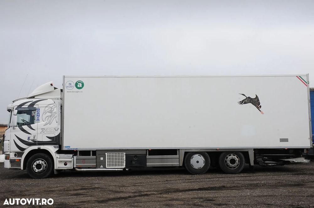 Scania Camion Scania 124L R420 - 14