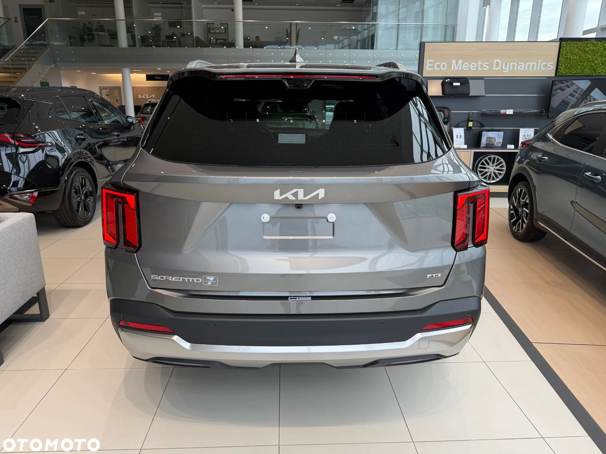 Kia Sorento - 4