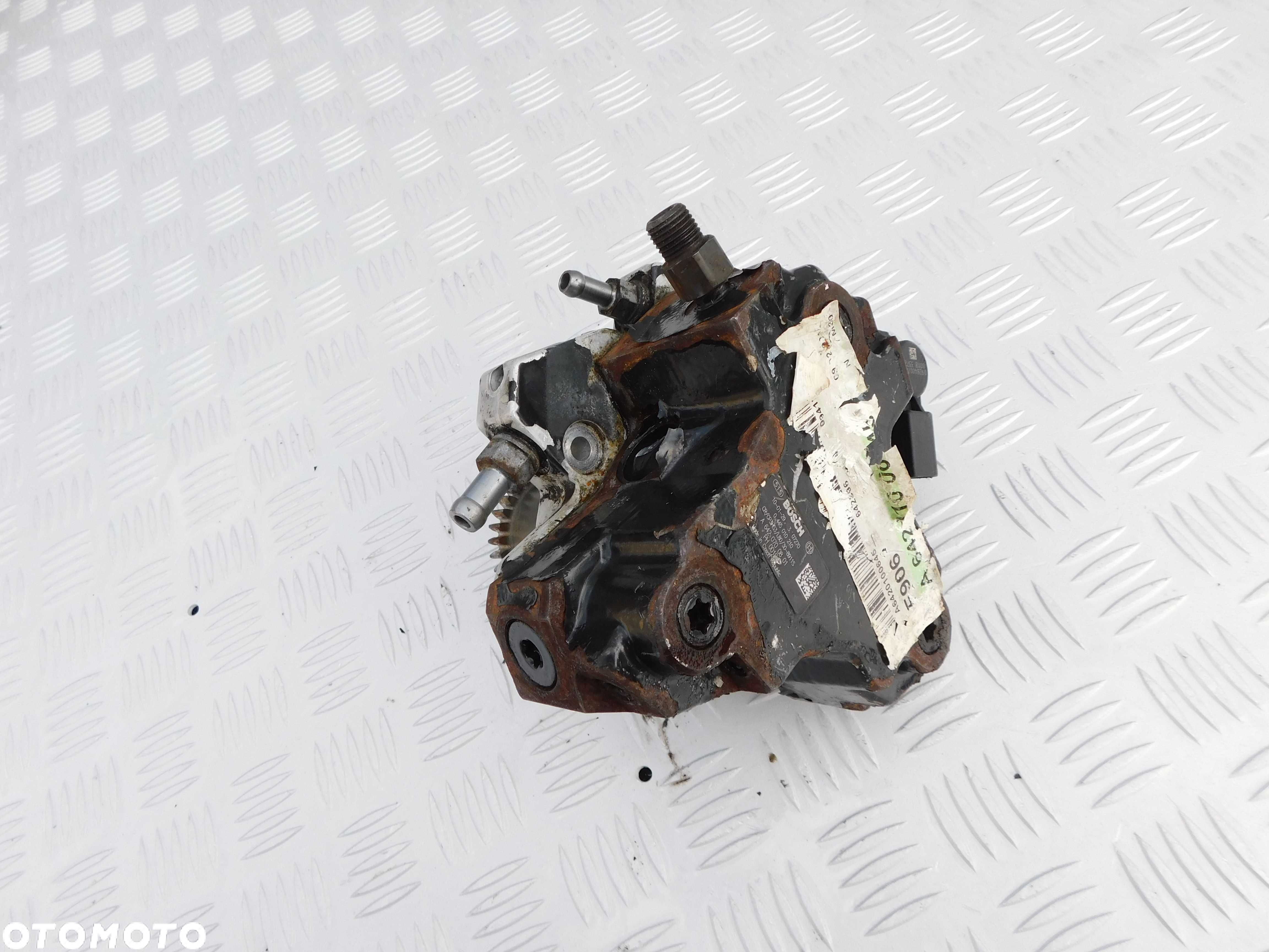Pompa paliwowa wtryskowa Mercedes-Benz Sprinter W906 3.0 V6 ML - 2