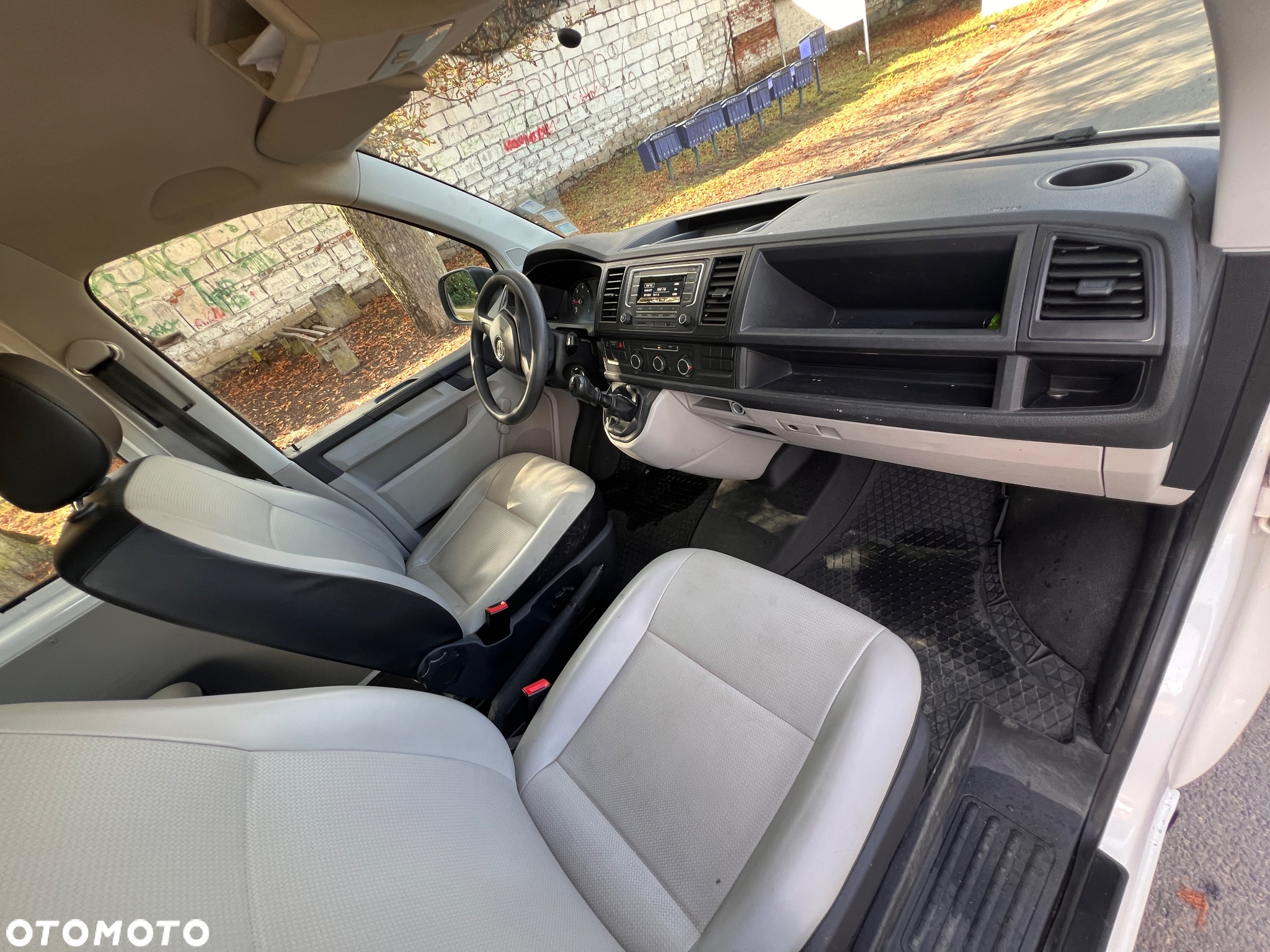 Volkswagen Transporter T6 - 18