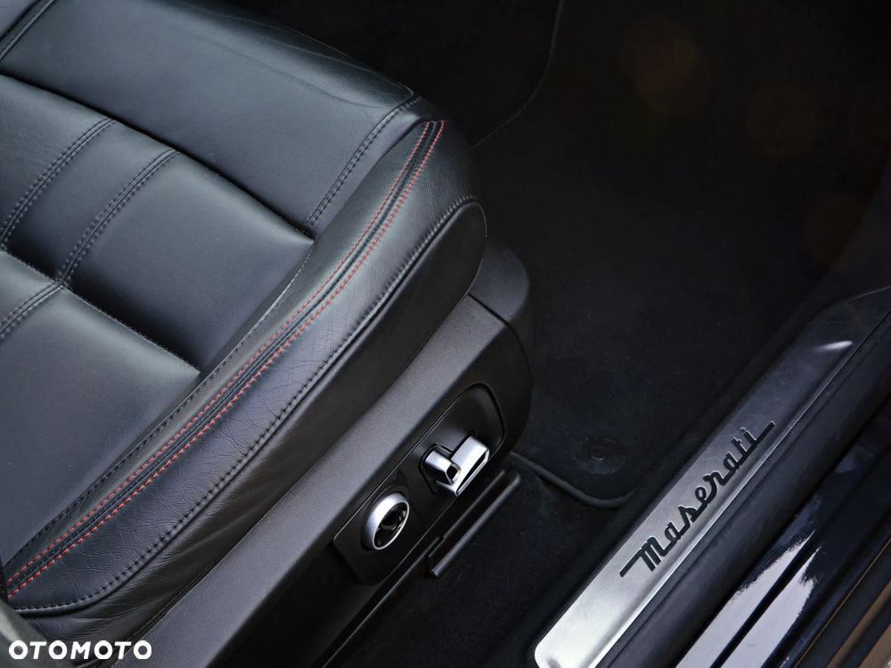 Maserati Levante S Q4 GranSport - 25