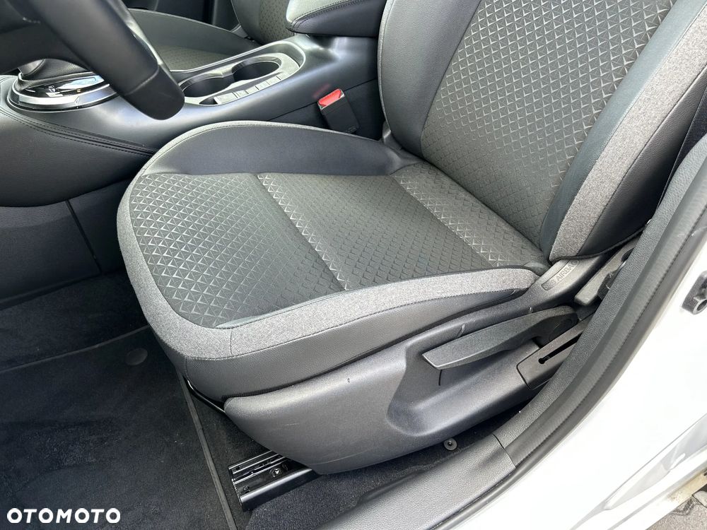 Nissan Juke 1.6 Hybrid N-Connecta AMT - 12
