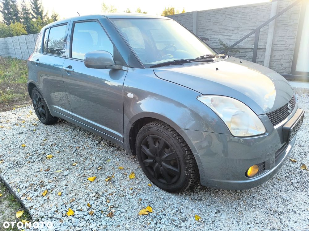 Suzuki Swift 2007 photo 4