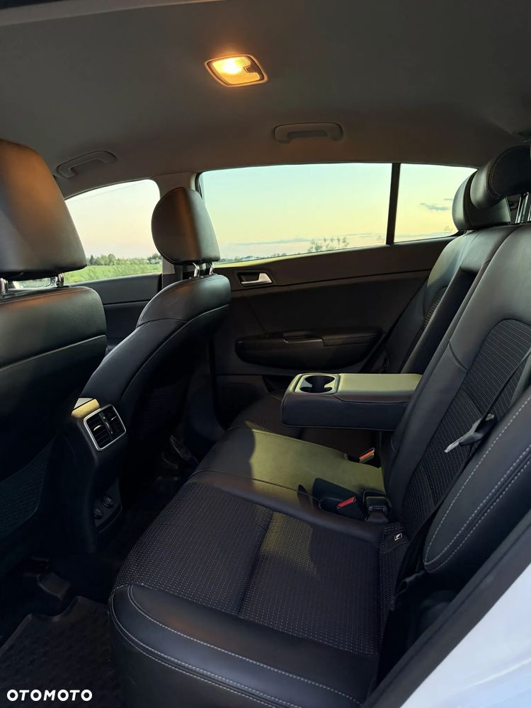 Kia Sportage 1.7 CRDI L 2WD - 12