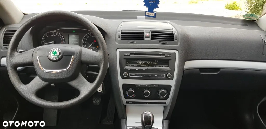 Skoda Octavia 1.6 TDI 4x4 Ambiente - 19
