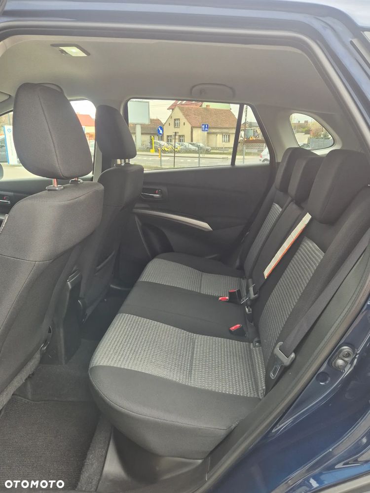 Suzuki SX4 S-Cross - 14