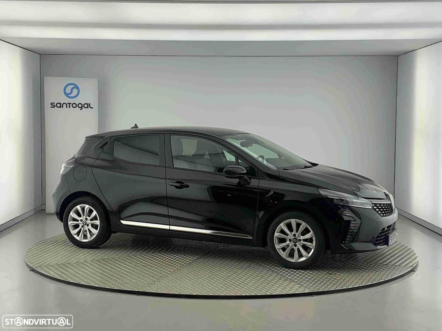 Renault Clio 1.0 TCe Evolution - 1