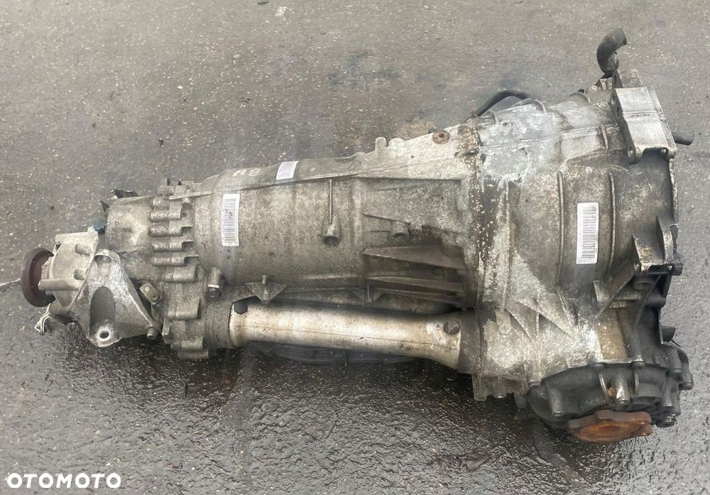 SKRZYNIA AUTOMATYCZNA BIEGÓW AUDI A8 D3 4.0 TDI QUATRO 6HP26A - 2
