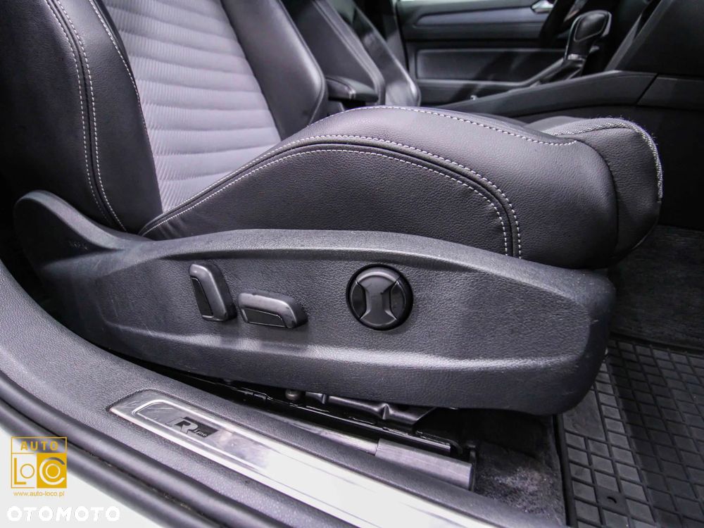 Volkswagen Passat 2.0 TDI SCR 4Motion DDG Highline - 36