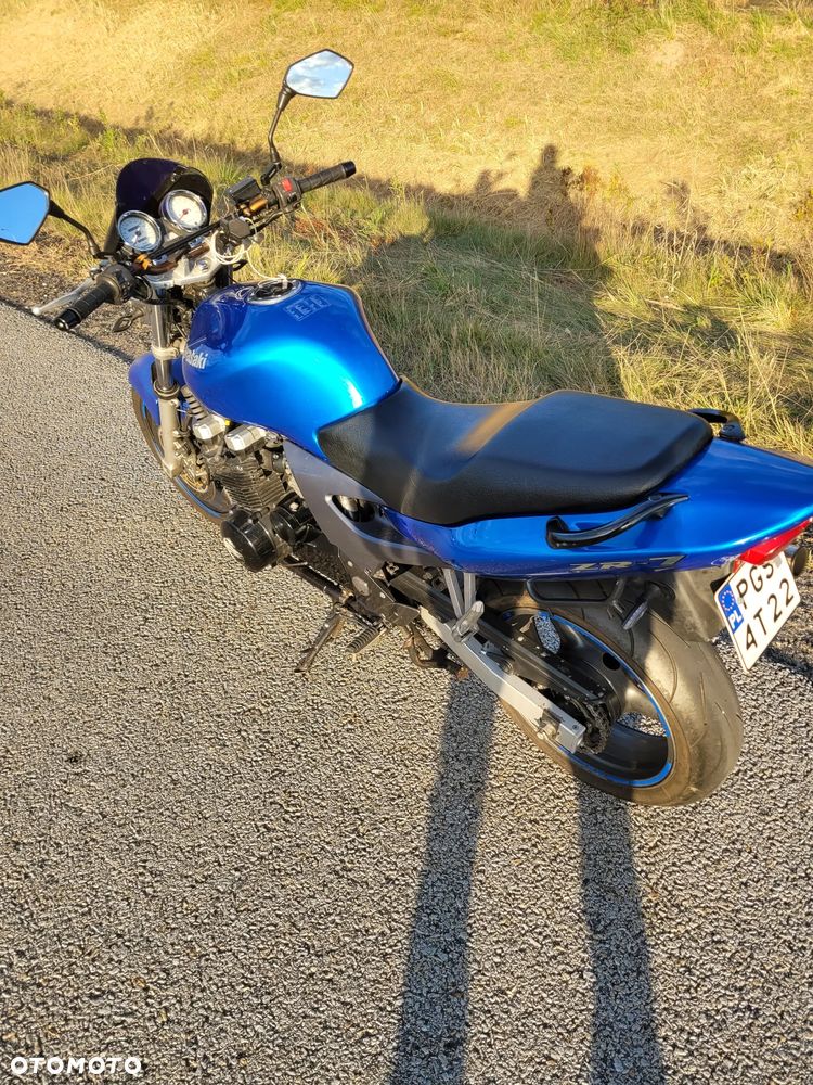 Kawasaki ZR - 6