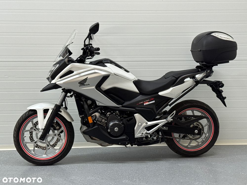 Honda NC - 20