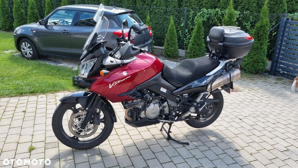 Suzuki V-STROM - 1