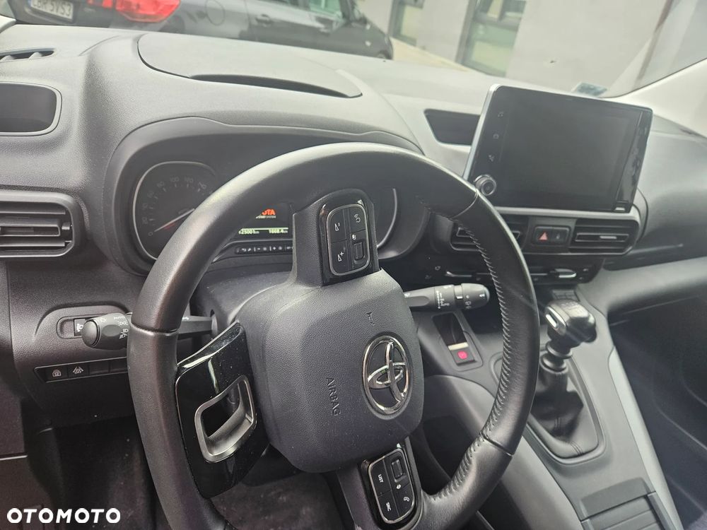 Toyota Proace City Verso Long 1.5 D-4D Family - 3