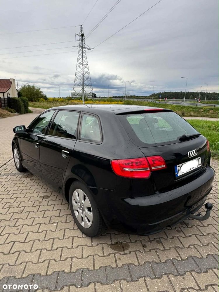 Audi A3 Sportback - 4