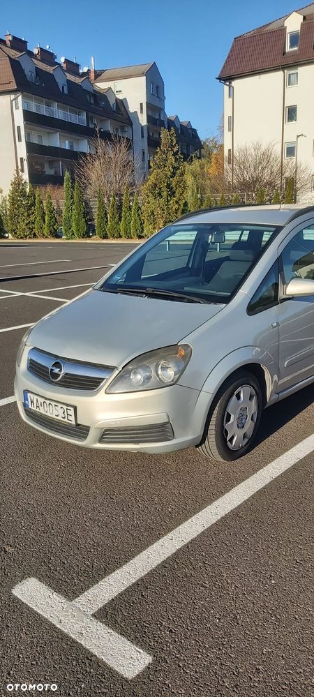 Opel Zafira - 3