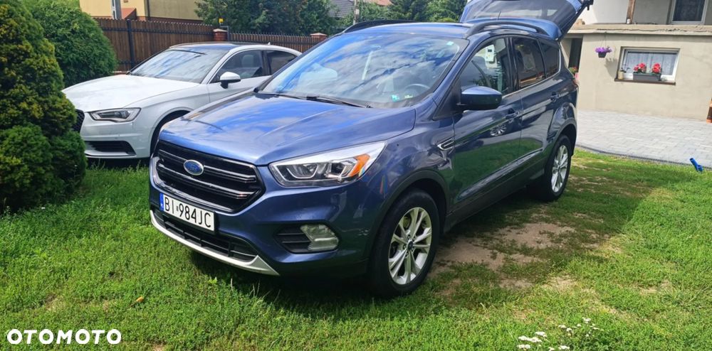 Ford Escape - 2