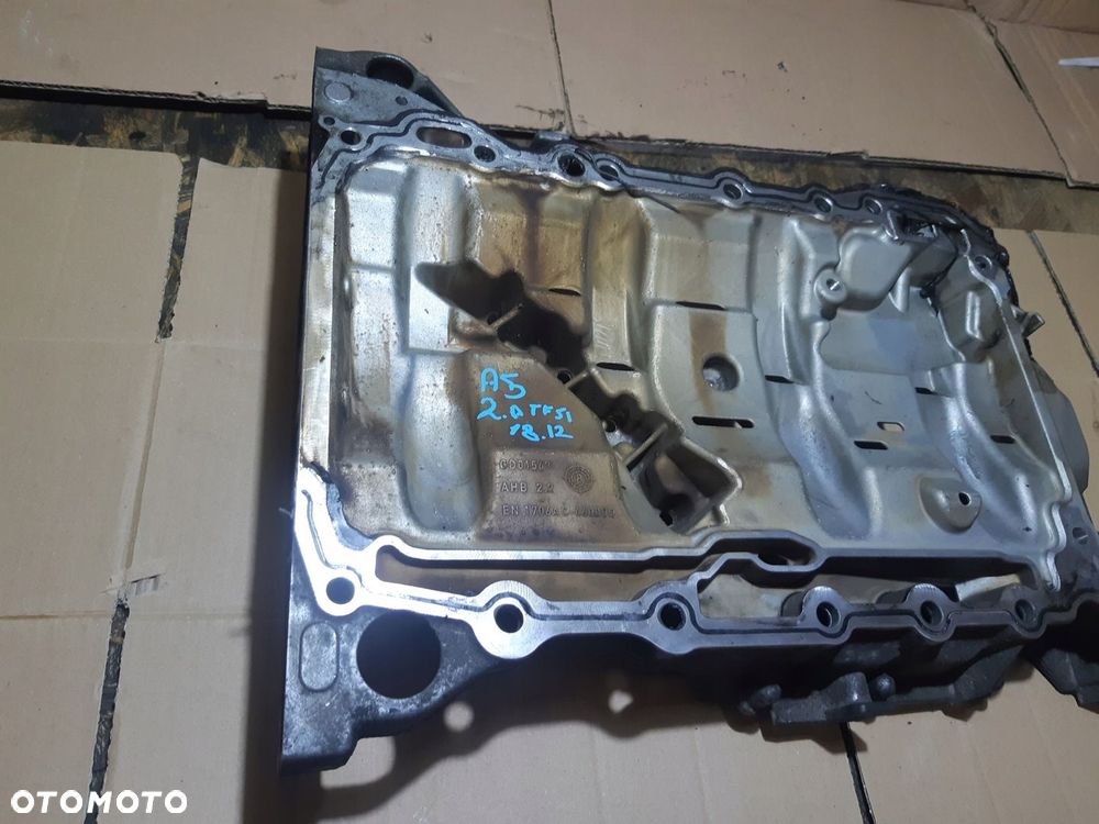 AUDI A4 B8 A5 8T 1.8 2.0 TFSI GÓRNA MISKA OLEJOWA 06H103603S - 2